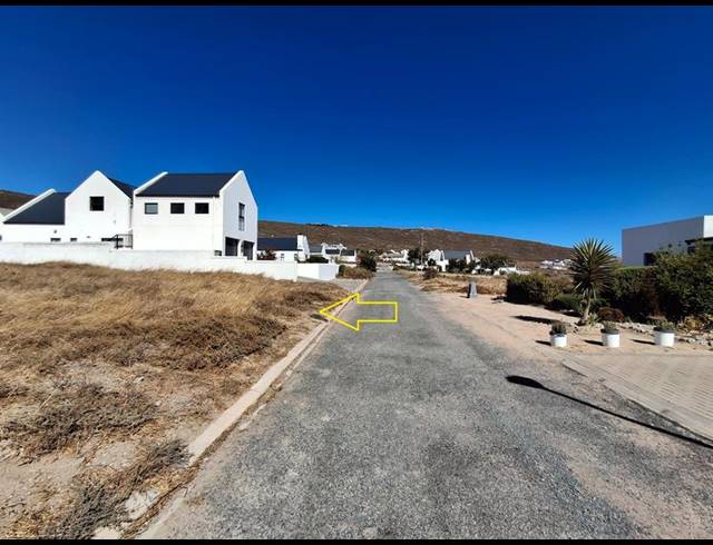 LAND FOR SALE IN HARBOUR LIGHTS